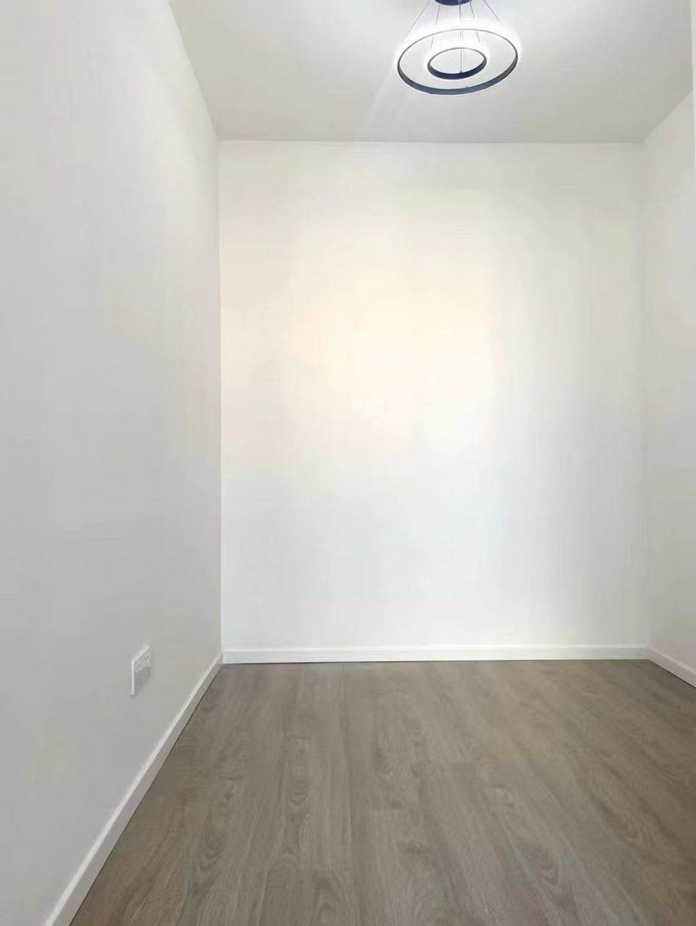 Housing image — Bedroom