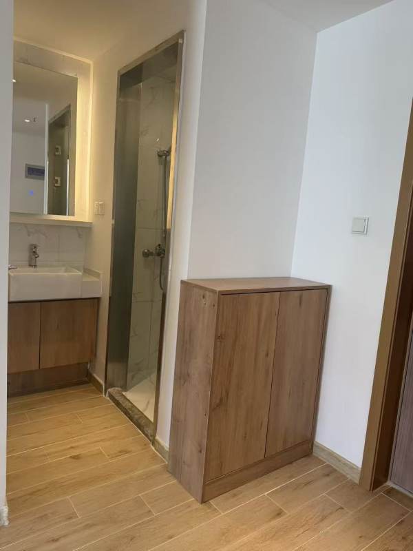 Housing image — Bathroom