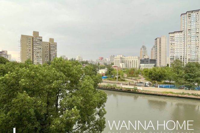 1BR Apartment near Zhongshan Park with Green View