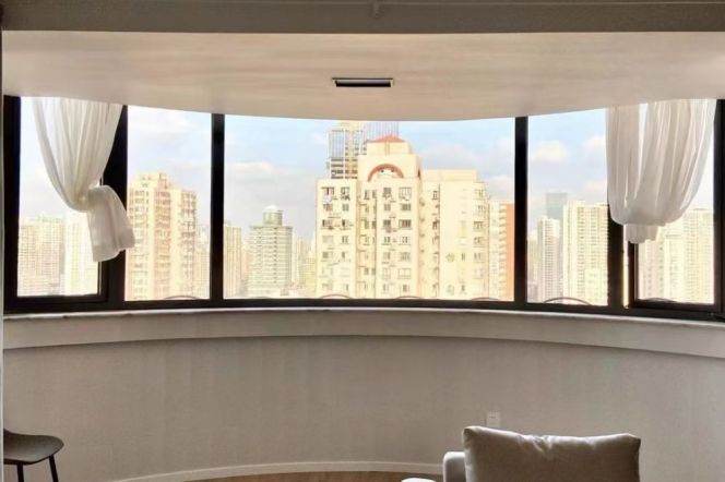 High-Floor 3BR Apartment at Sanhe Garden