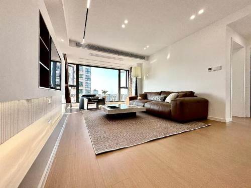 Housing image — Living Room
