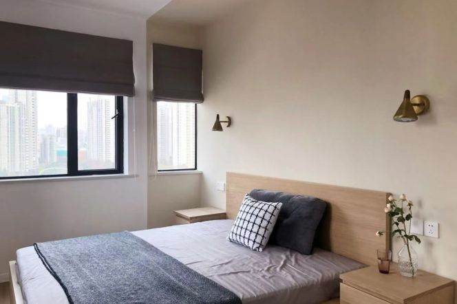 2BR Apartment in Jing'an (L7)