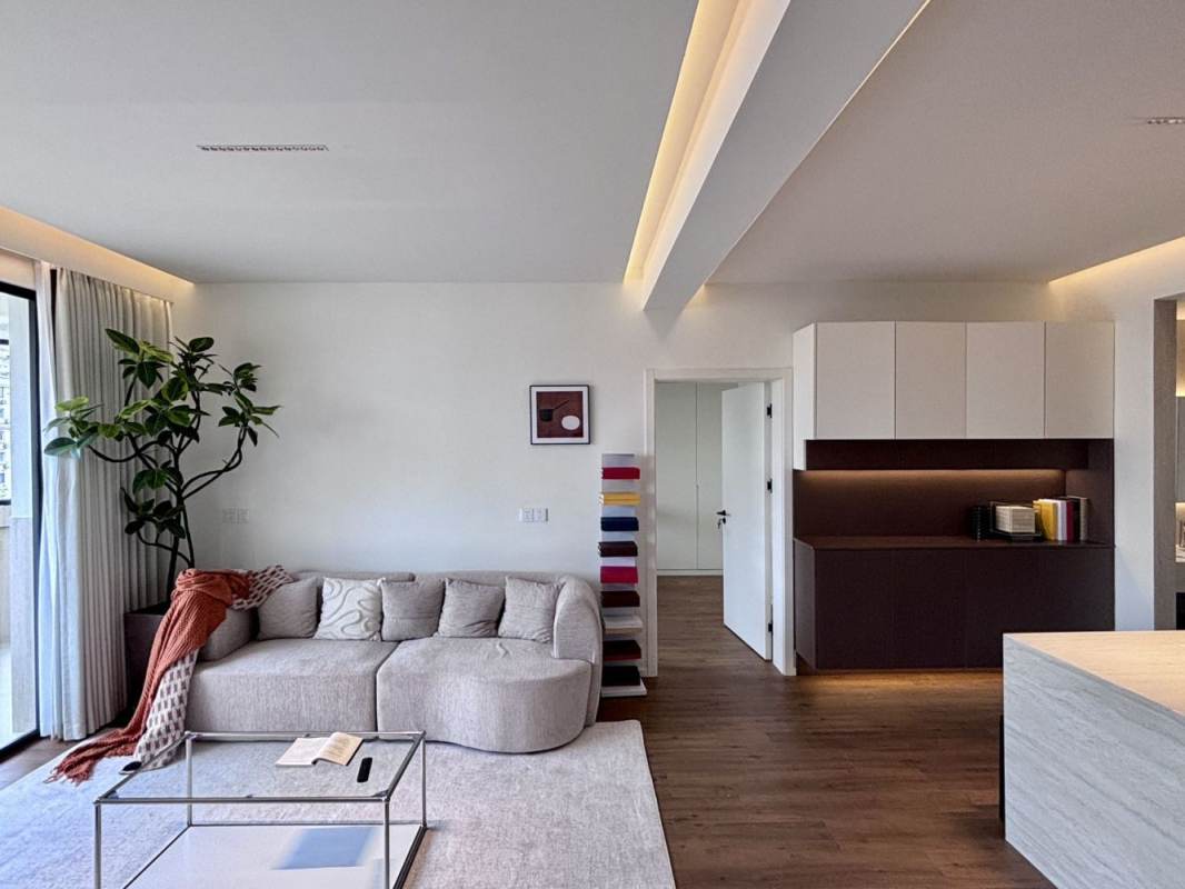 Housing image — Living Room