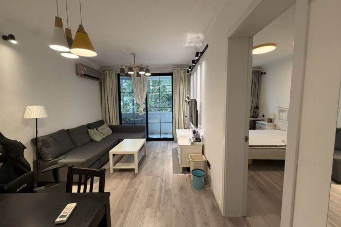 1BR Apartment near South Shaanxi Rd Metro (L9)