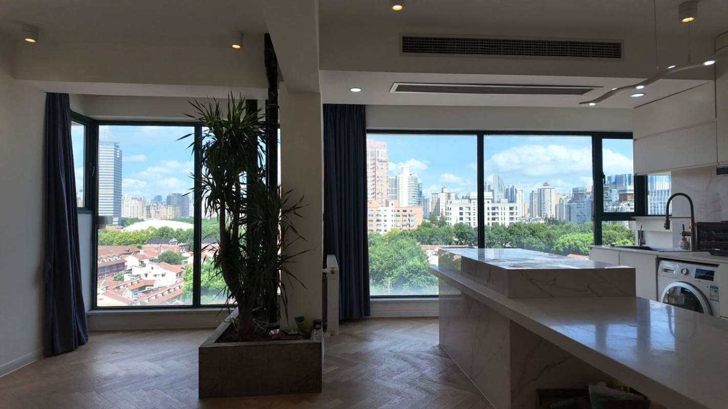 Housing image — Living Room