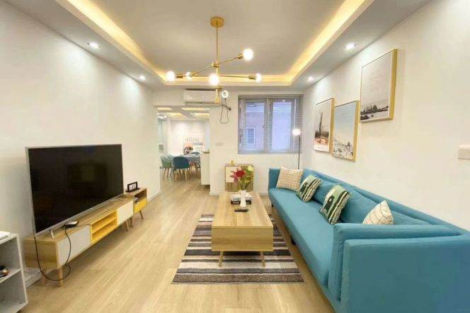 Spacious 2BR Apartment near Madang Rd Metro