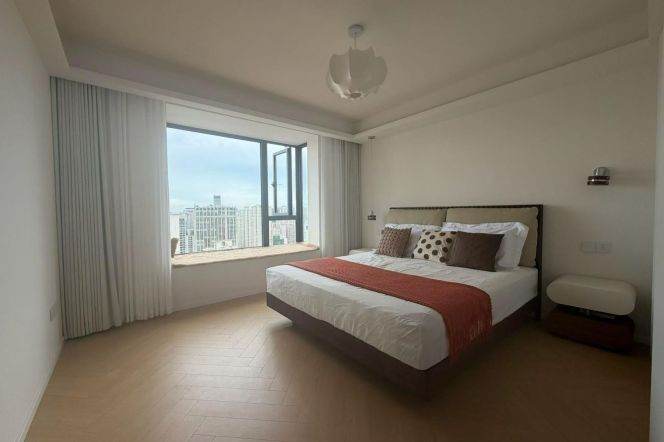 High-Floor 2BR Apartment at Hanlin Mansion