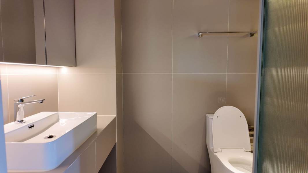 Housing image — Bathroom
