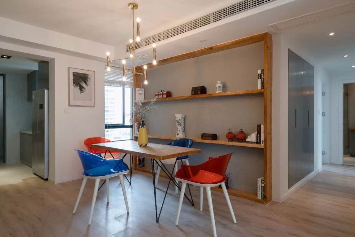 Housing image — Dining Area