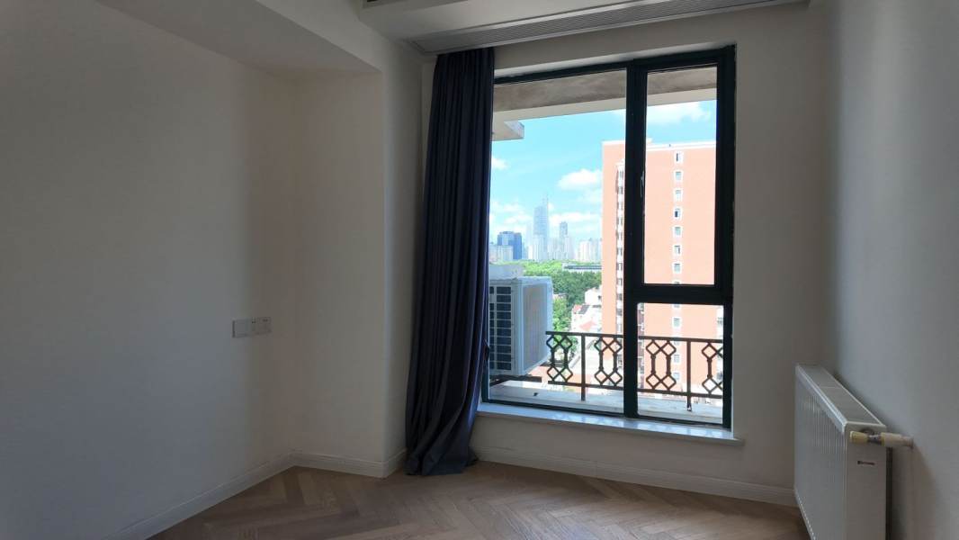 Housing image — Bedroom