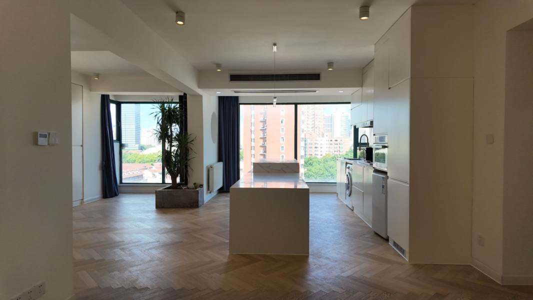 Housing image — Living Room