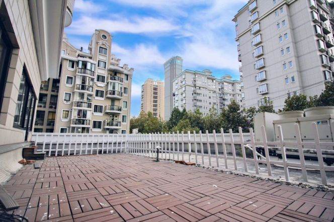 3BR Apartment in Jing'an with Terrace (L2/L12/L13)