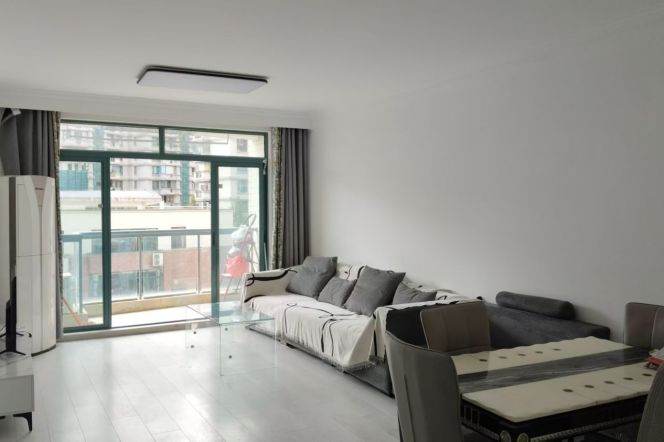 2BR Apartment at Da'an Garden with River View (L13/L14)
