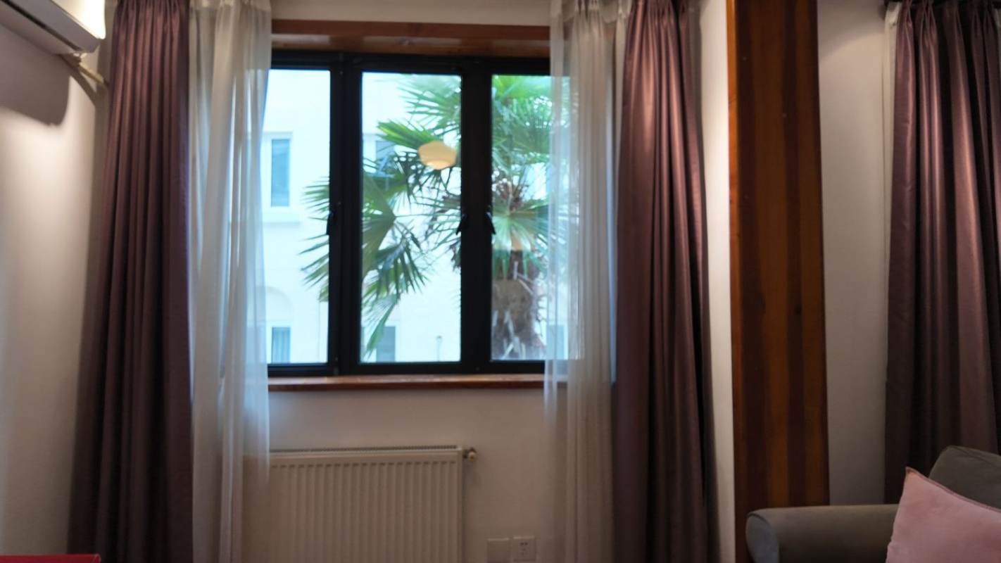 Housing image — Living Room