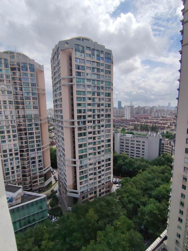 Housing image — View