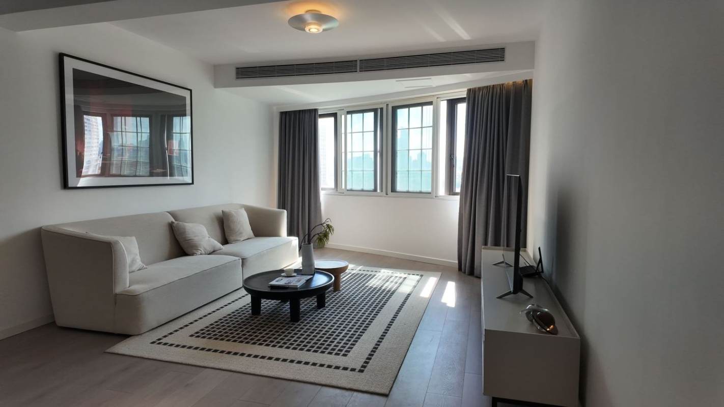 Housing image — Living Room