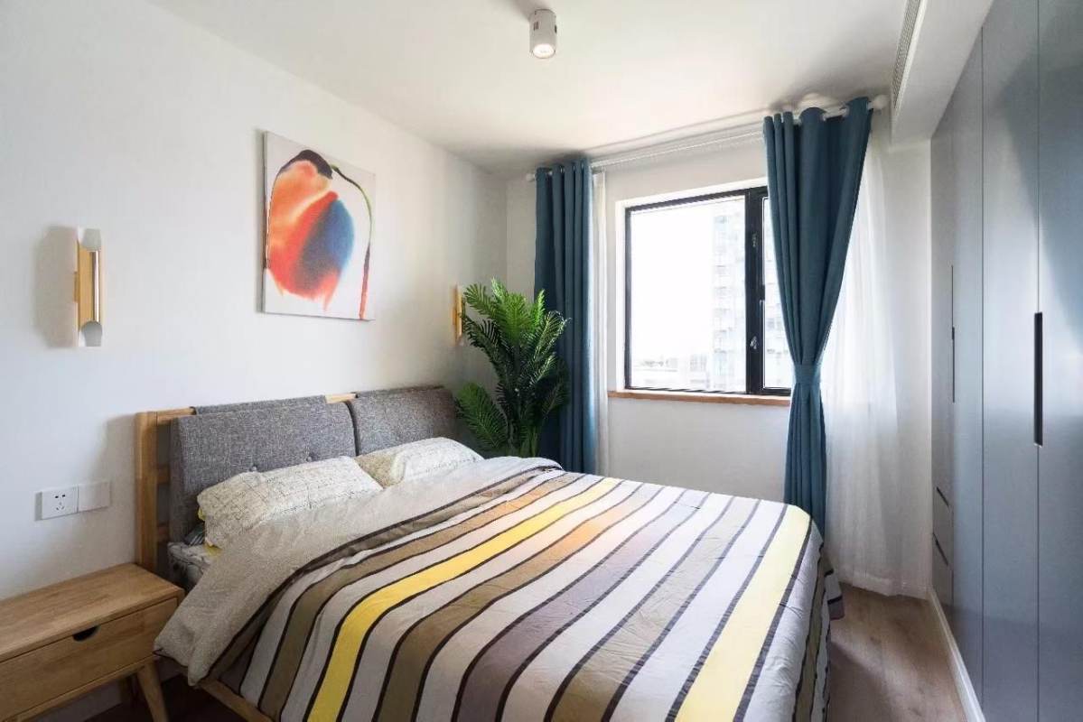 Housing image — Bedroom