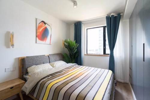 Housing image — Bedroom