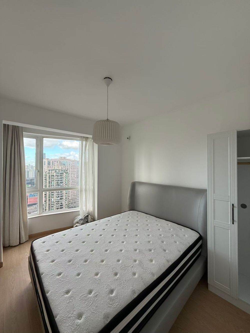 Housing image — Bedroom