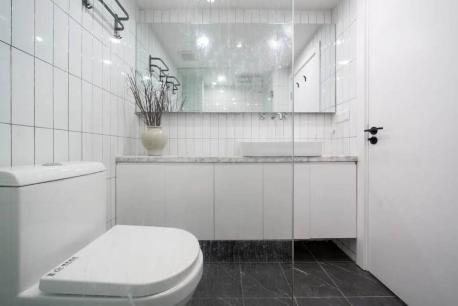 Housing image — Bathroom