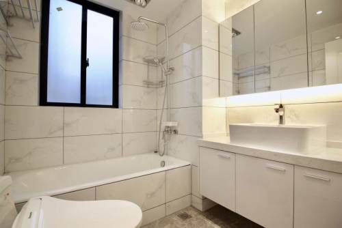Housing image — Bathroom