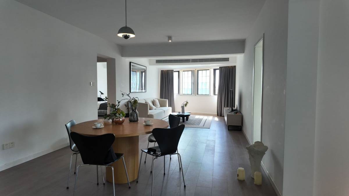 Housing image — Living Room