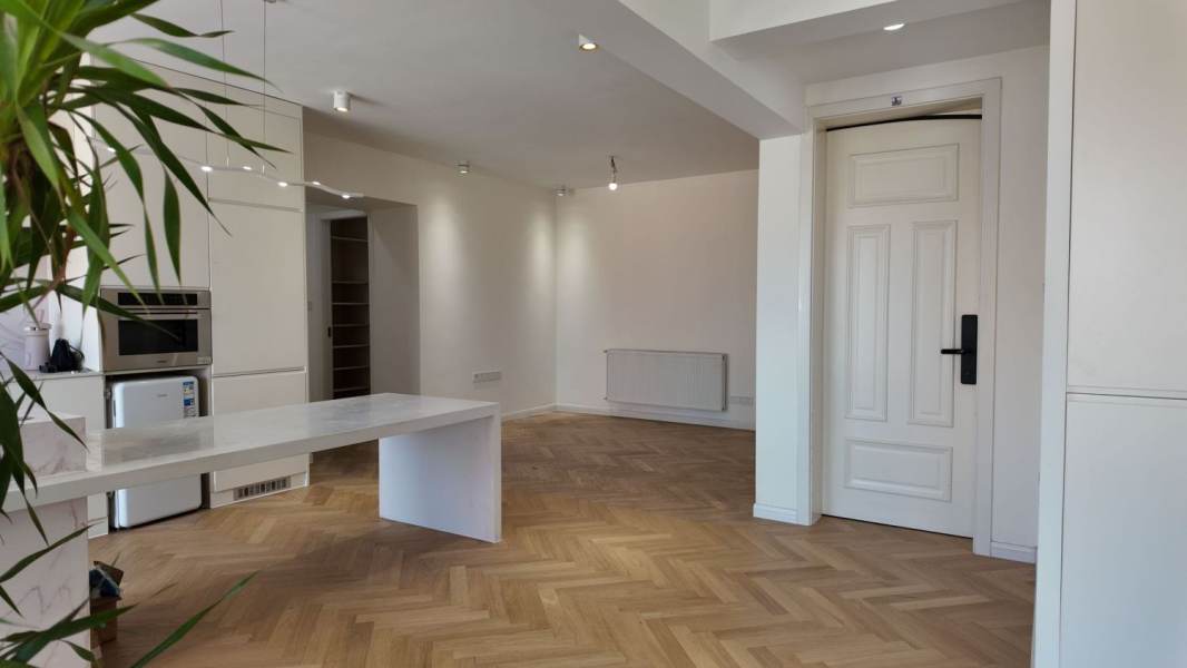 Housing image — Dining Area