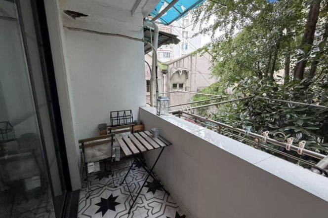 1BR Apartment near South Shaanxi Rd Metro (L9)