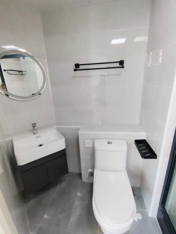 Housing image — Bathroom