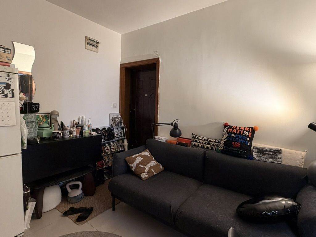 Housing image — Living Room