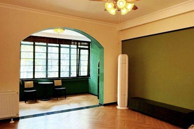 Spacious 1BR Heritage Apartment near Fuxing Park (L1/L10/L12/L13)