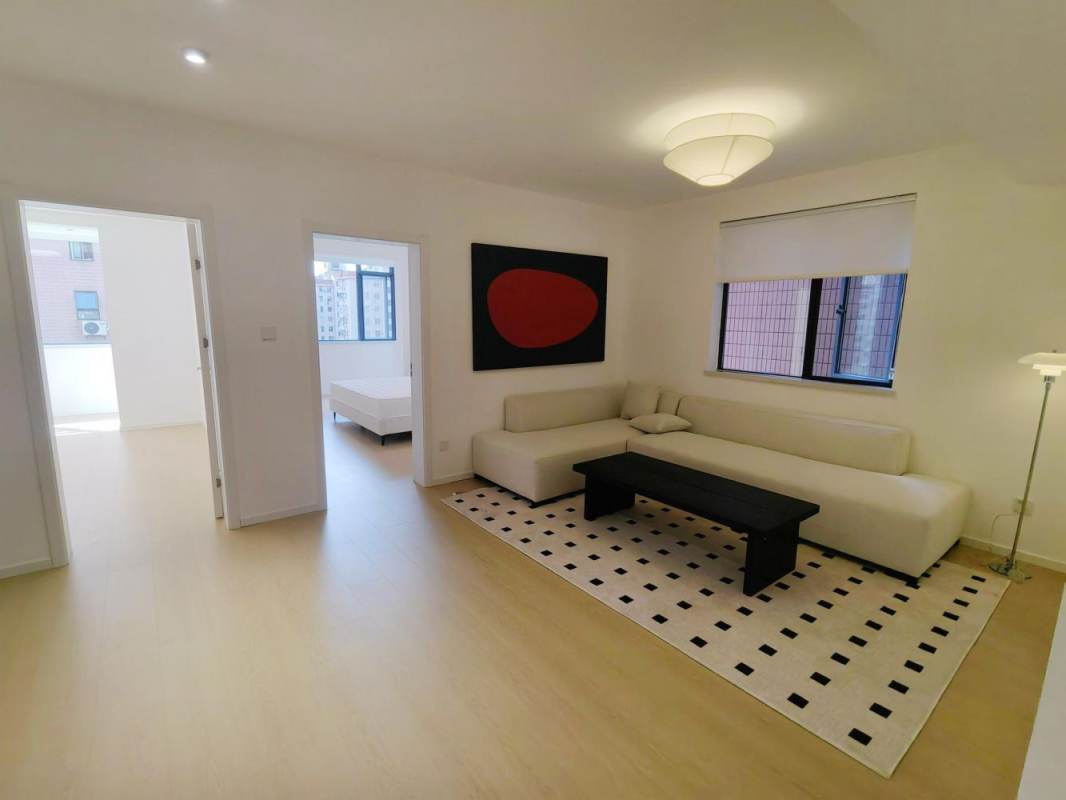 Housing image — Living Room