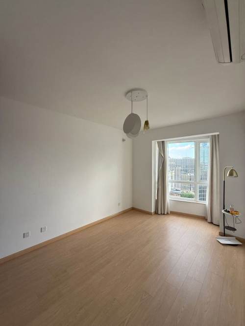 Housing image — Bedroom
