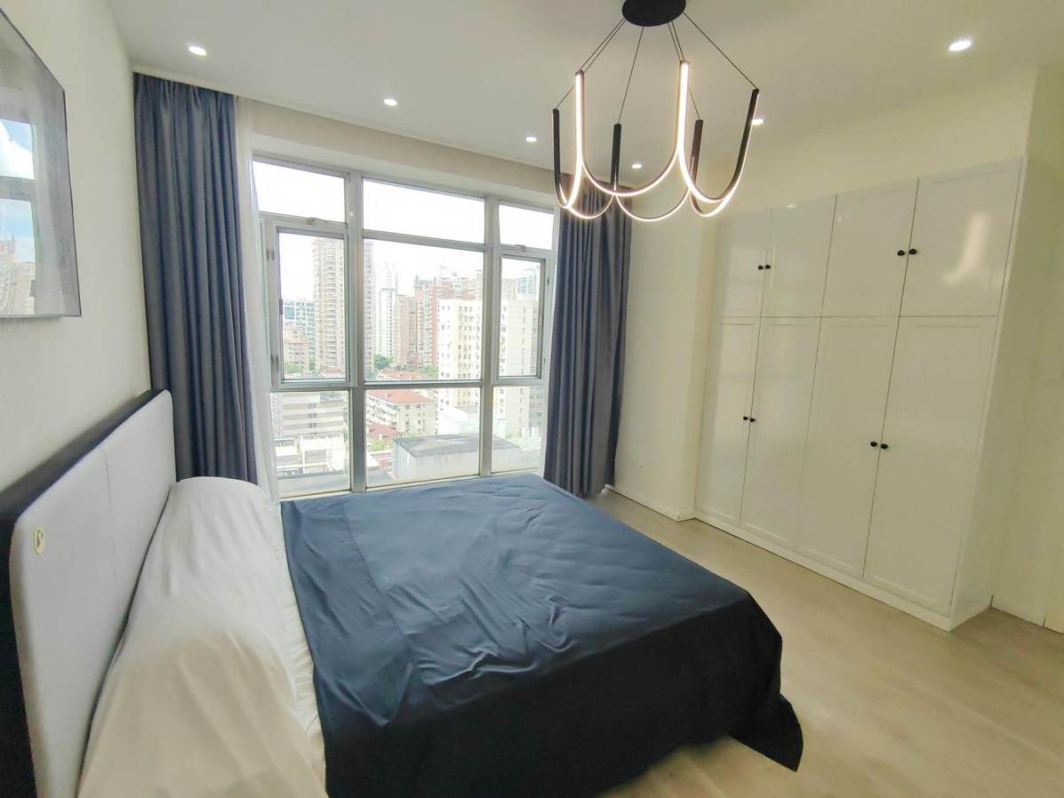 Housing image — Bedroom