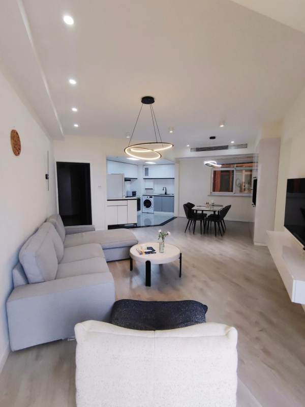 Housing image — Living Room