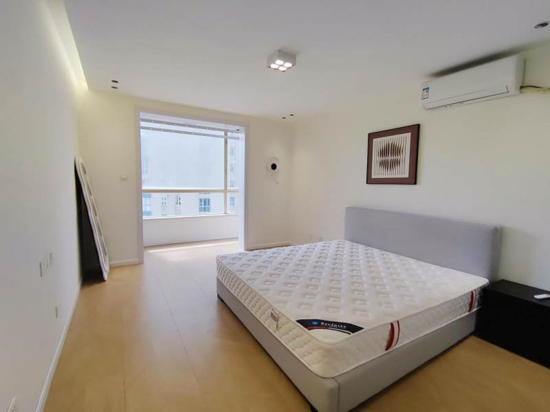 Housing image — Bedroom