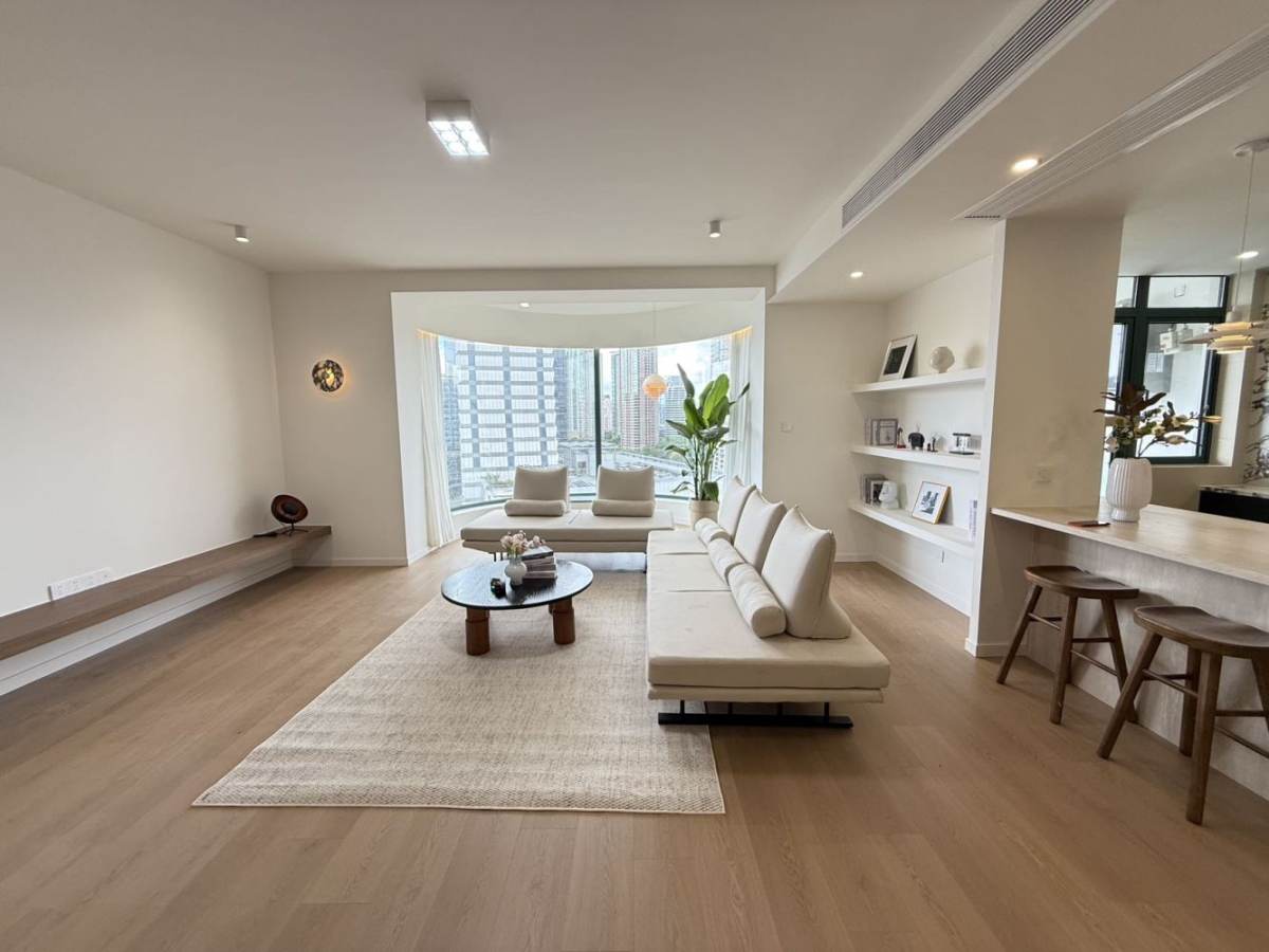 Housing image — Living Room