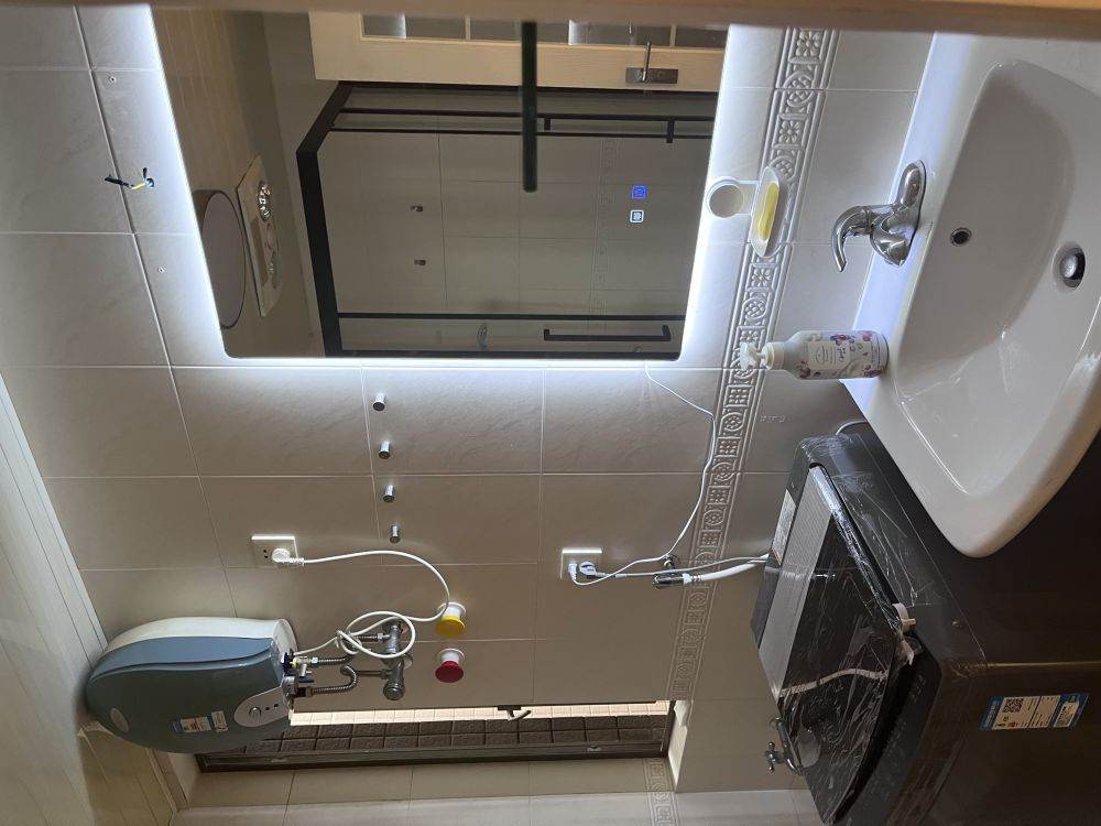 Housing image — Bathroom