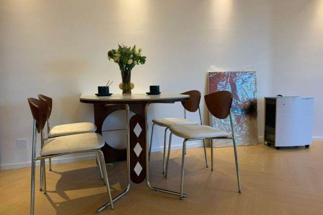 High-Floor 2BR Apartment at Hanlin Mansion