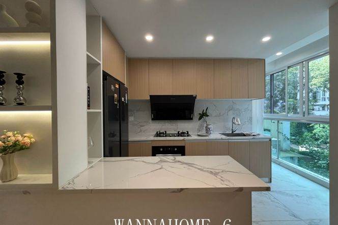 3BR Apartment in Xujiahui with Green View (L15)