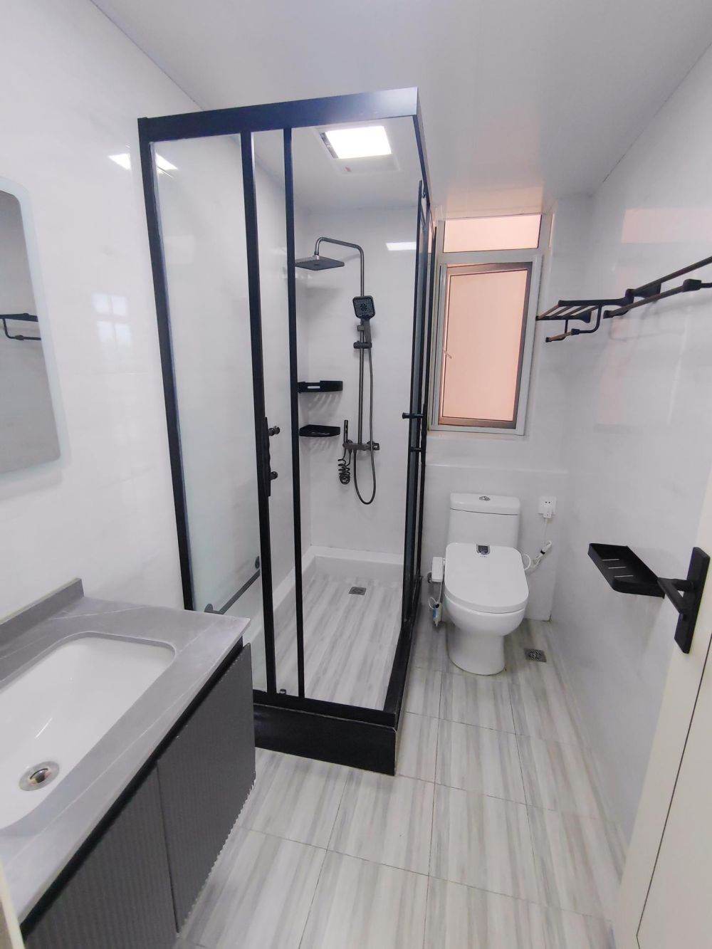 Housing image — Bathroom