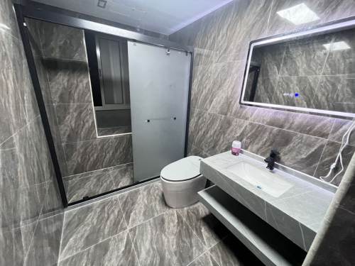 Housing image — Bathroom