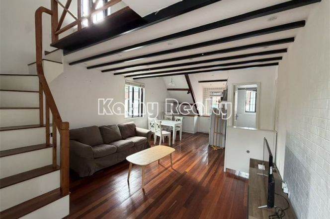 2BR Lane House in Old Xuhui with Terrace (L2/L7/L14)