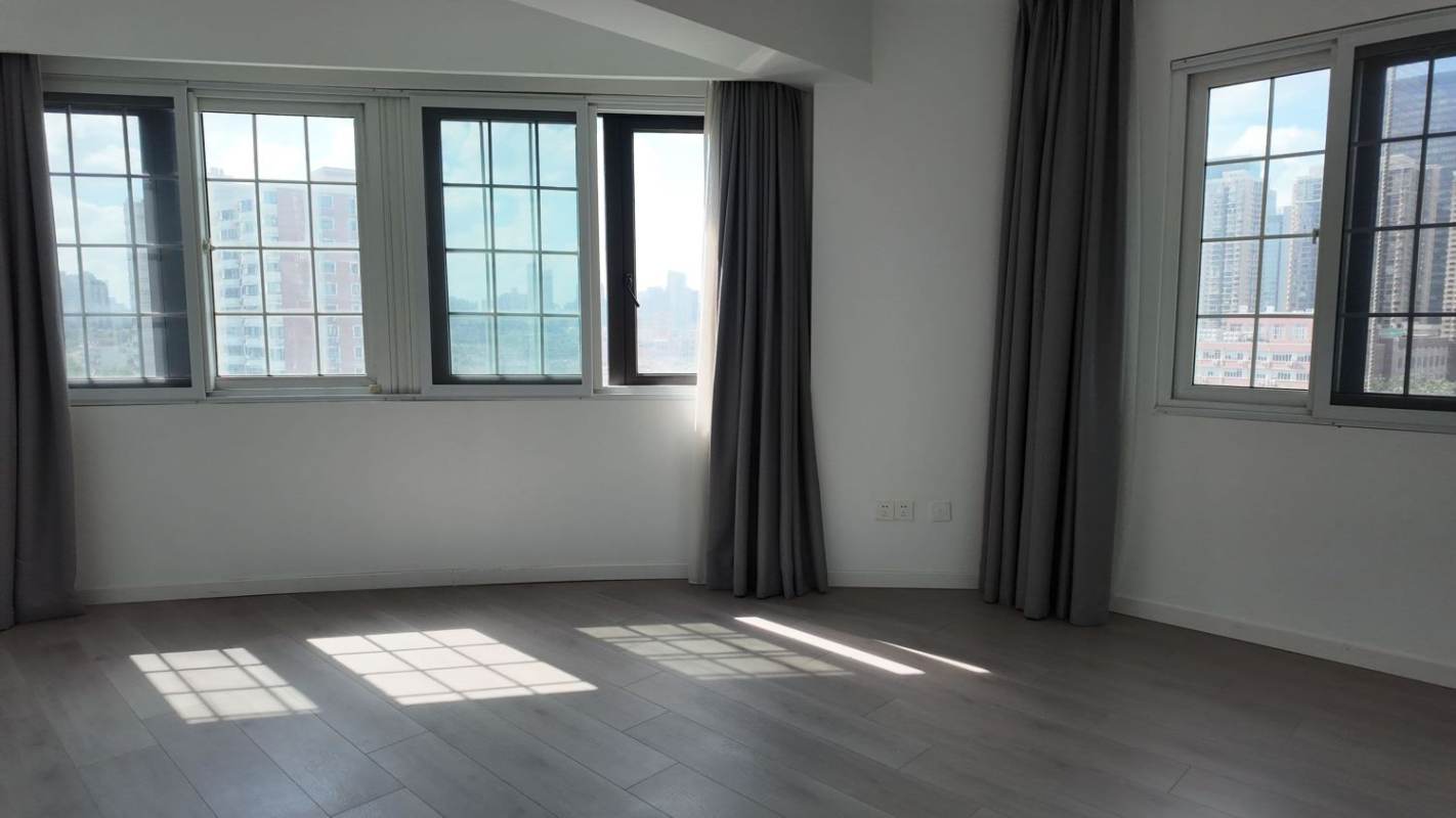 Housing image — Bedroom