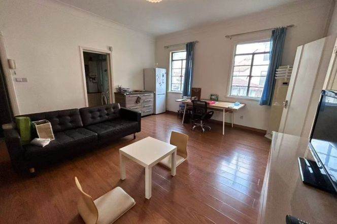 1BR Apartment in Old Xuhui (L2/L7/L14)