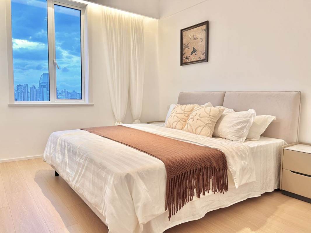 Housing image — Bedroom