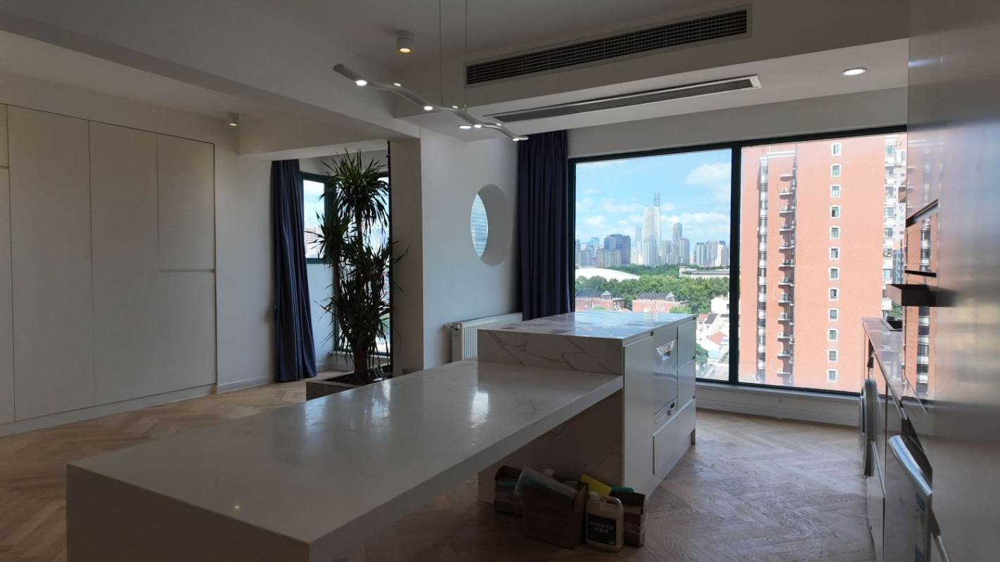 Housing image — Dining Area