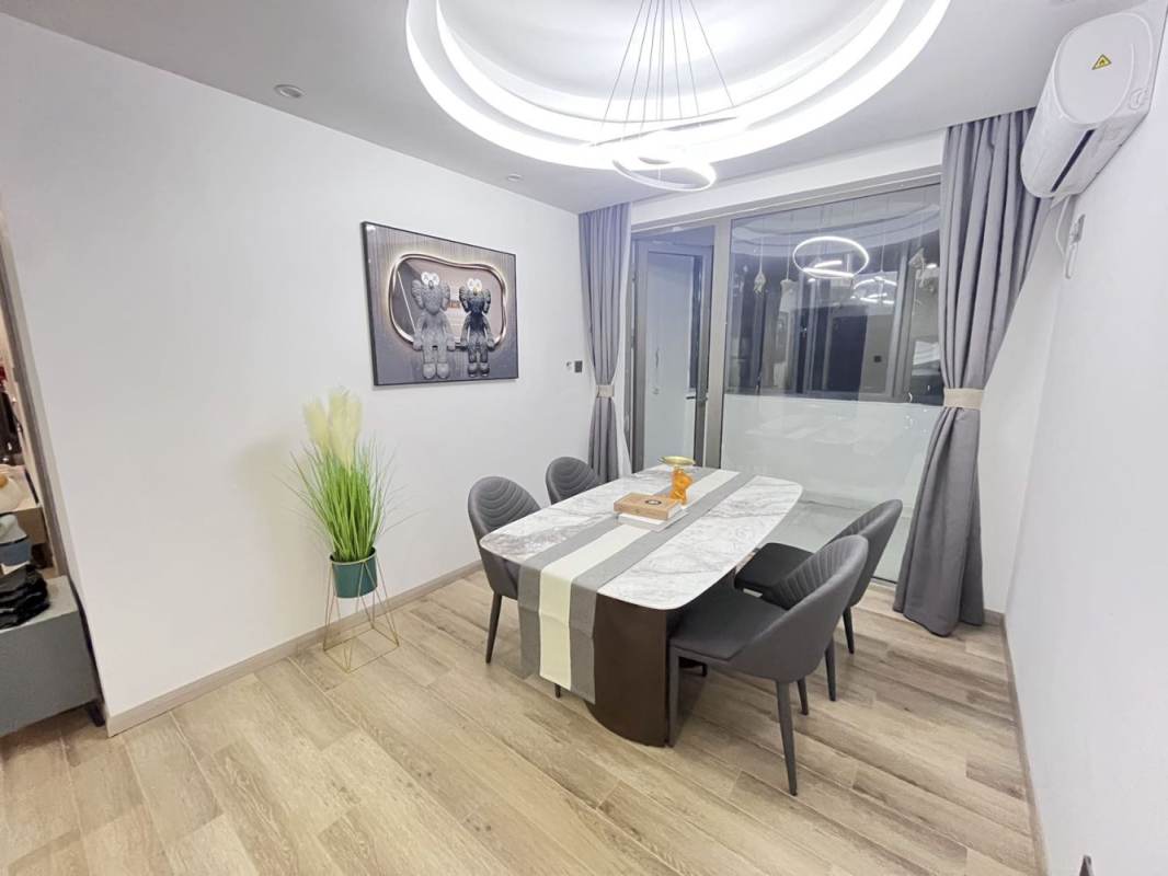 Housing image — Dining Area