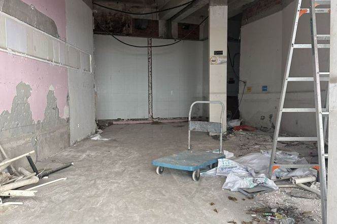 Spacious Studio Commercial Space near Nanjing Xi Lu (L2/L12/L13)