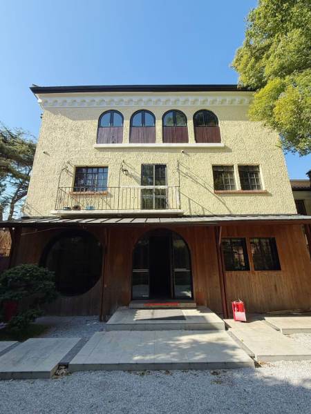 Housing image